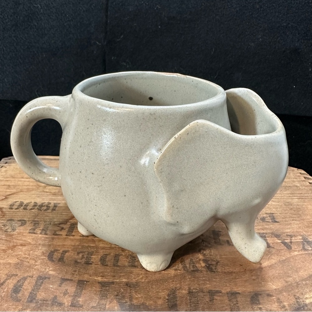 Anthropologie Elephant Mug-Gray